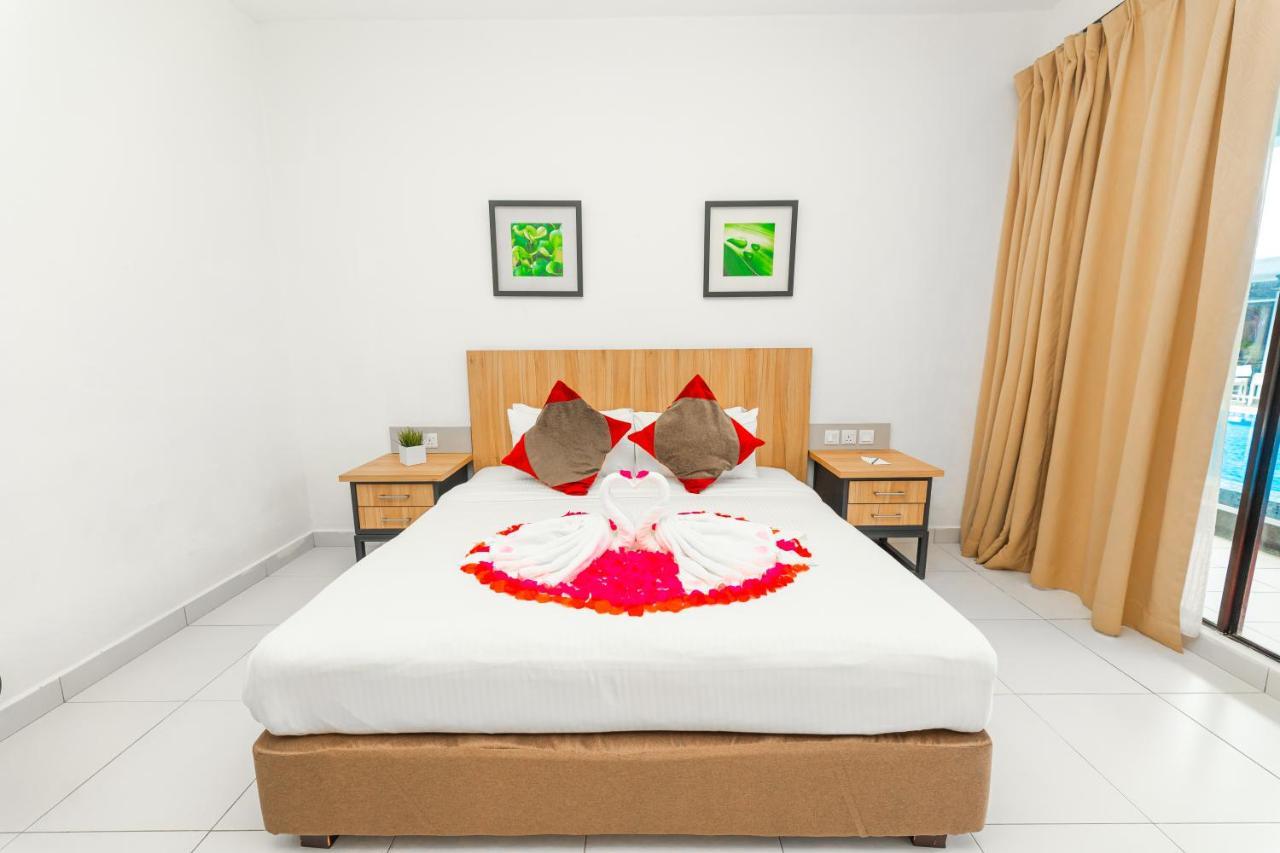 The Villa Langkawi Pantai Cenang  Dış mekan fotoğraf