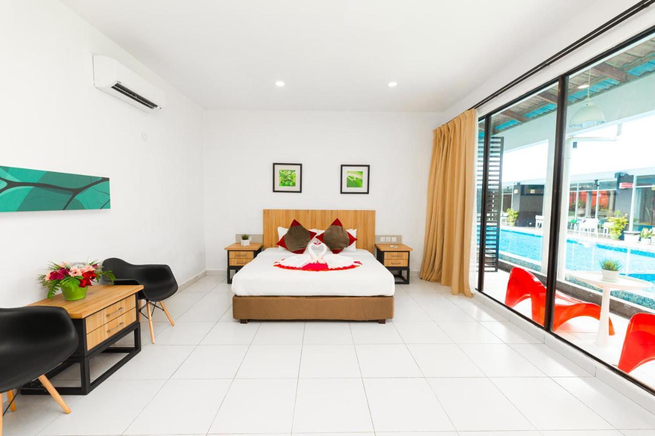 The Villa Langkawi Pantai Cenang  Dış mekan fotoğraf